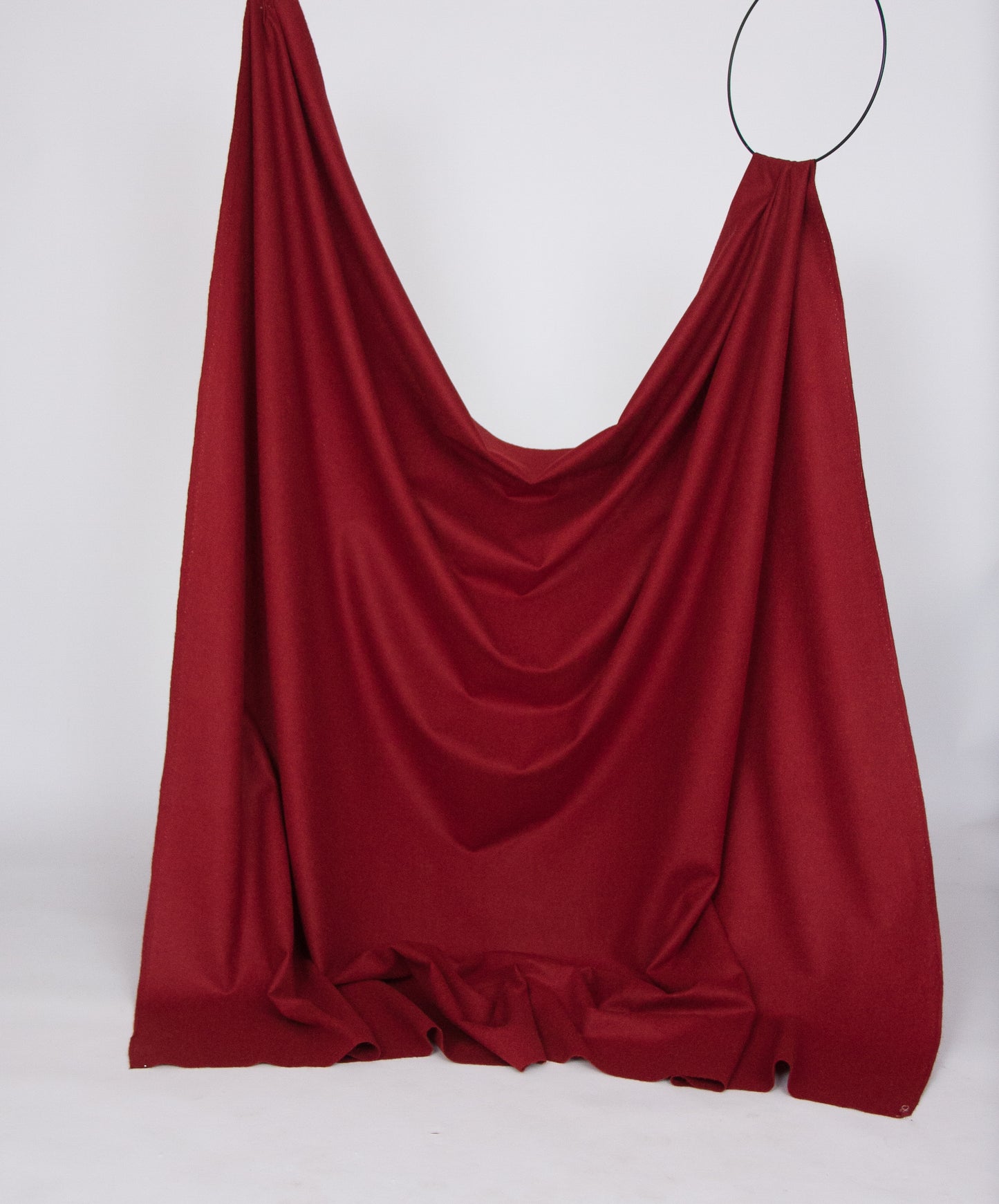 Melanged ruby red fine merino wool