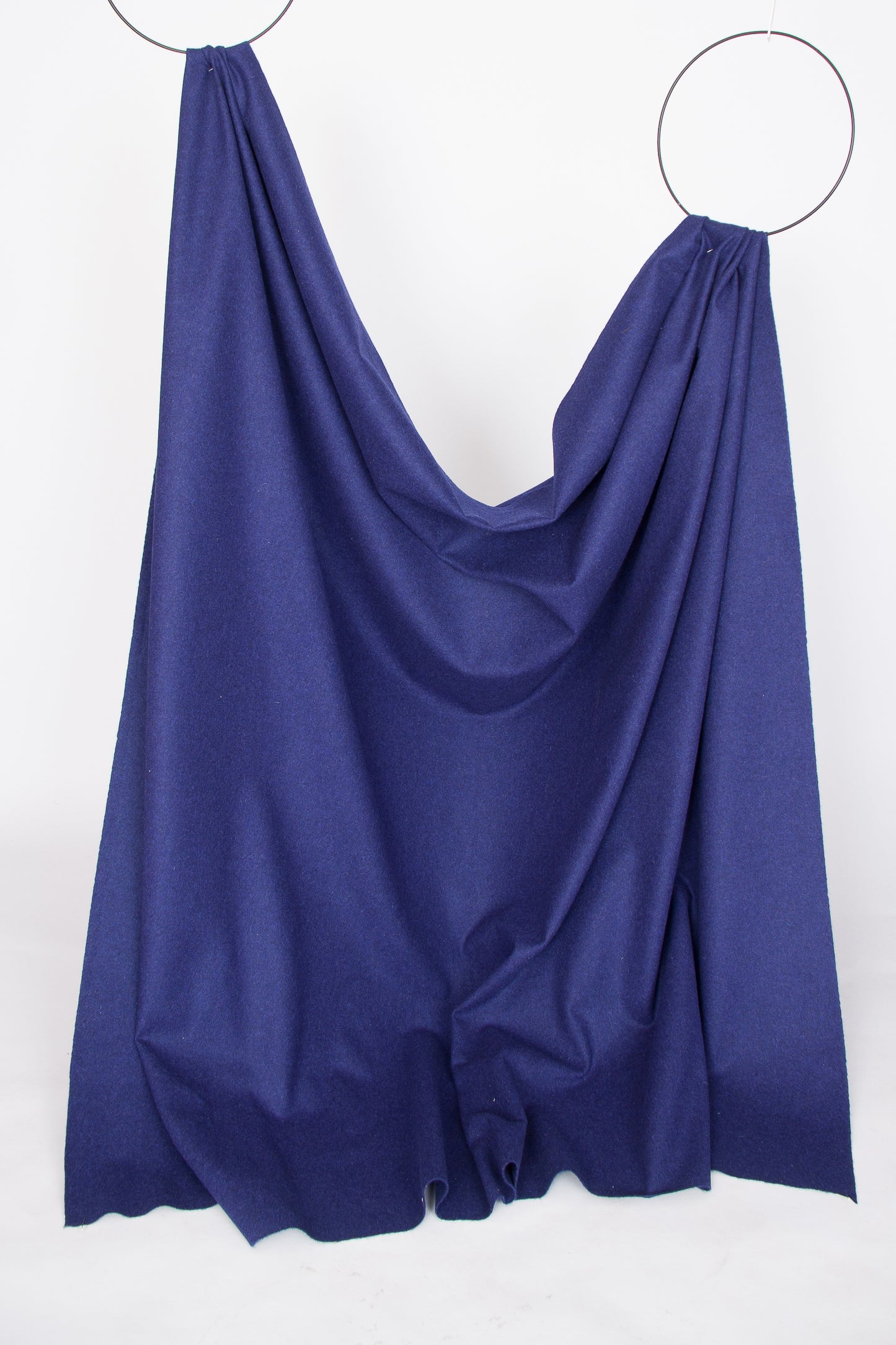 Melanged indigo fulled wool