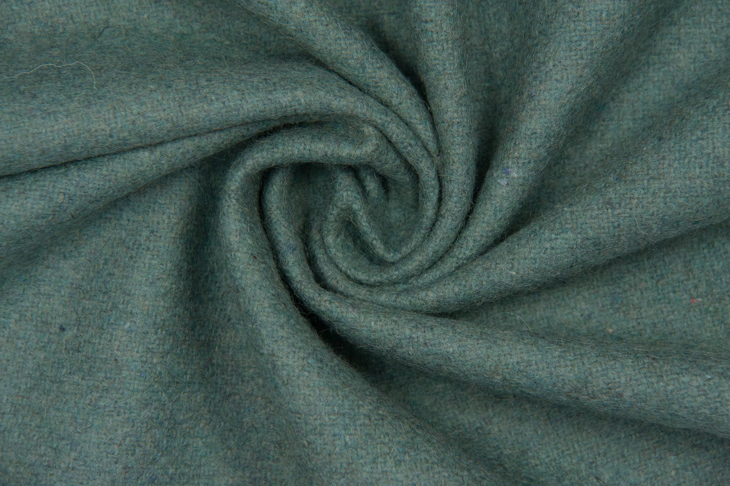 Melanged teal recycled wool