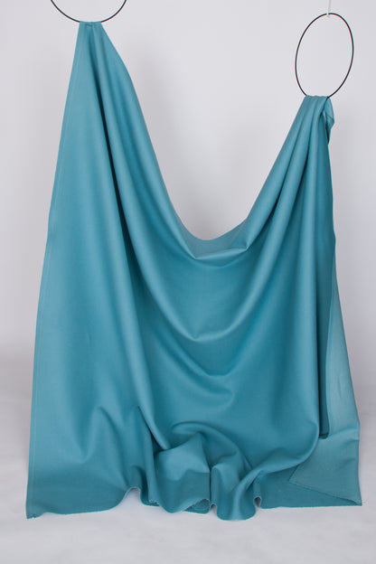 Turquoise medium virgin wool