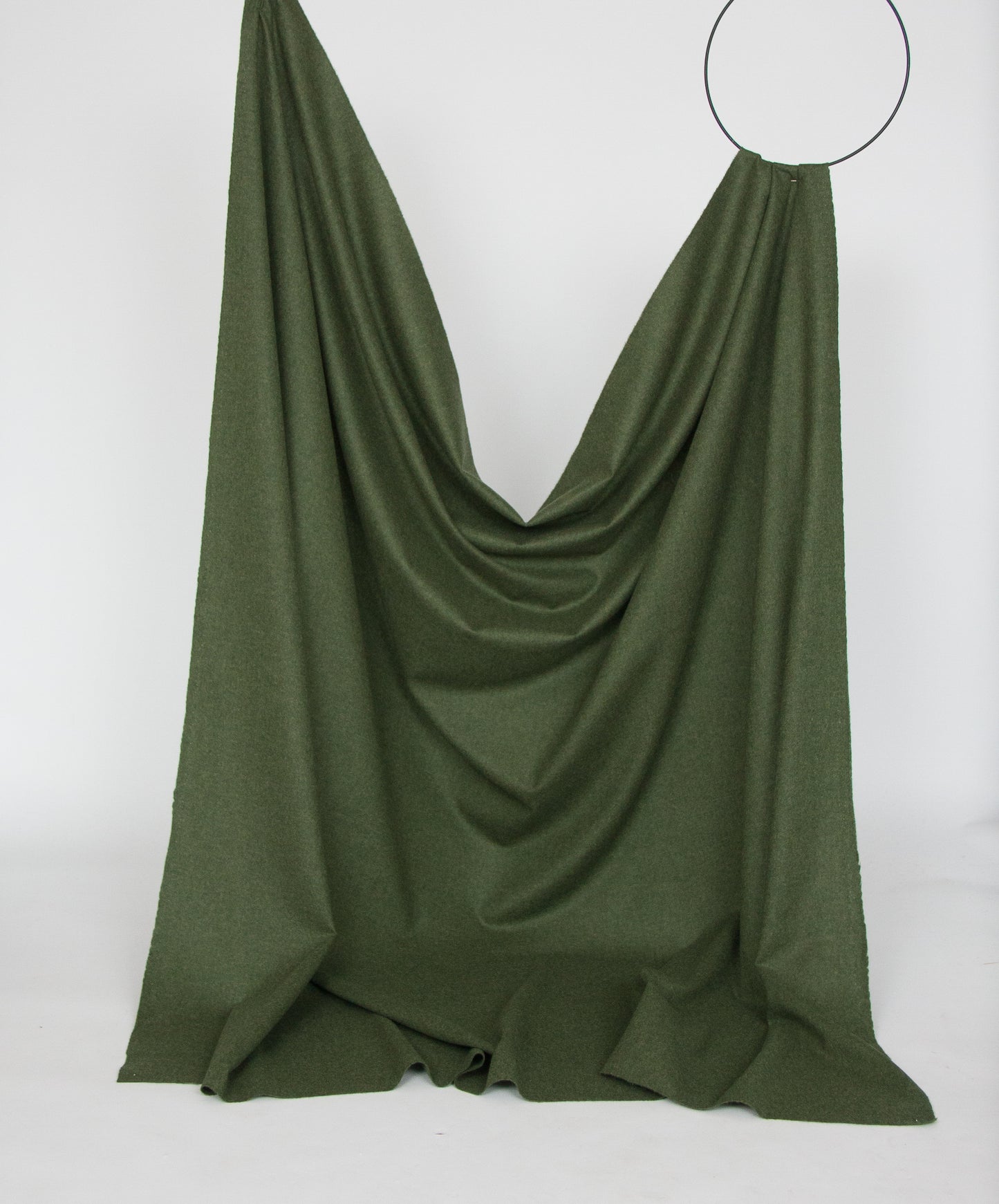 Melanged hunter green fine merino wool