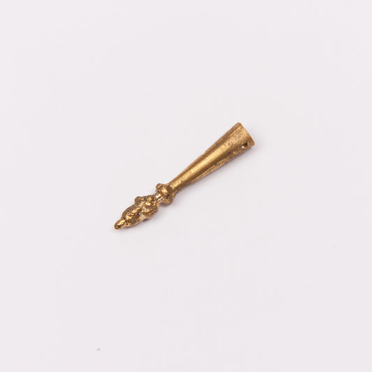 Aglet with acorn top